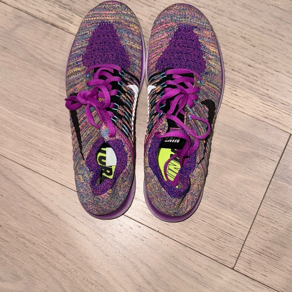 Nike Women's Multicolor Knit Athletic Shoes